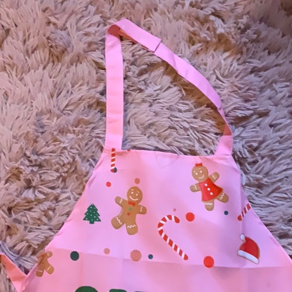 Pink Kids baking apron - Picture 2 of 3